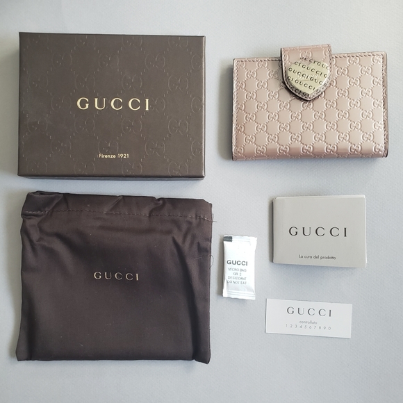 Gucci Heart MicroGuccissima Patent Leather Card Holder | Pink | Rose - Picture 3 of 12